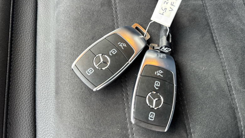 Mercedes-Benz EQC 400 300kW Edition 1886 80kWh 5dr Auto Electric Estate